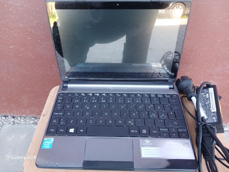 Нетбук Packard bell ZEA Acer