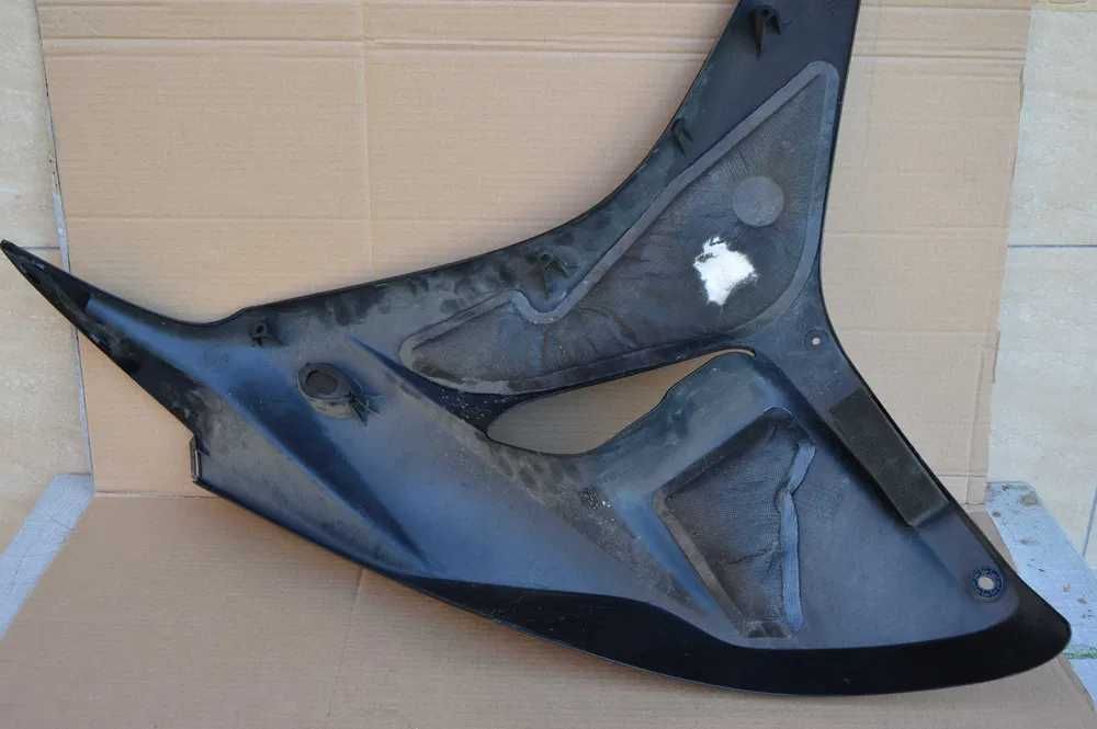 Honda CBR 1000 rr sc57 B '06-07r OWIEWKA lewa bdb