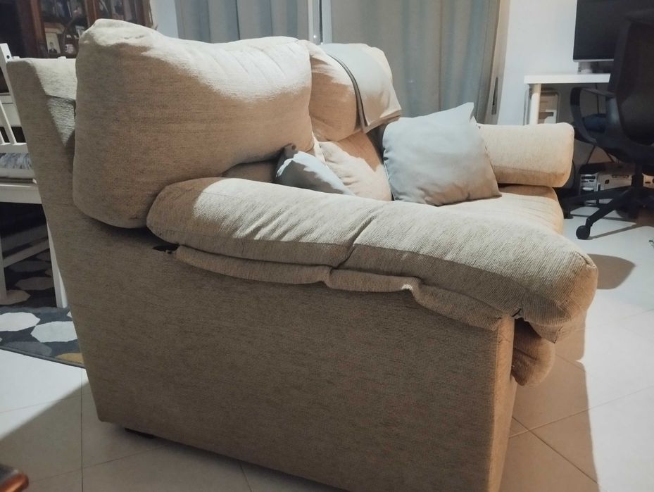 Sofá em bom estado