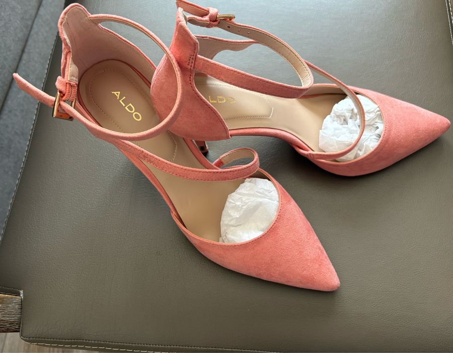 Buty na obcasie Aldo