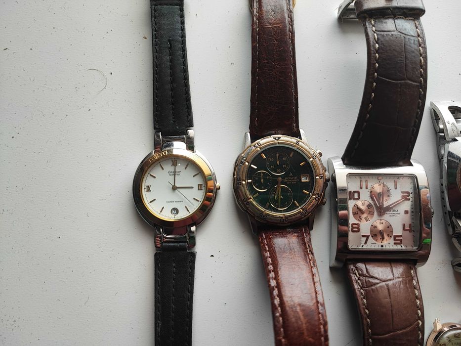 Lote de relógios para peças ou reparação