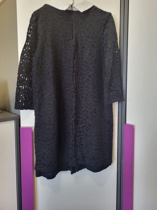 Чорна кружева сукня від Zara