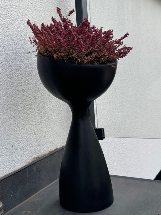 Donica ogrodowa doniczka z odpływem na wodę