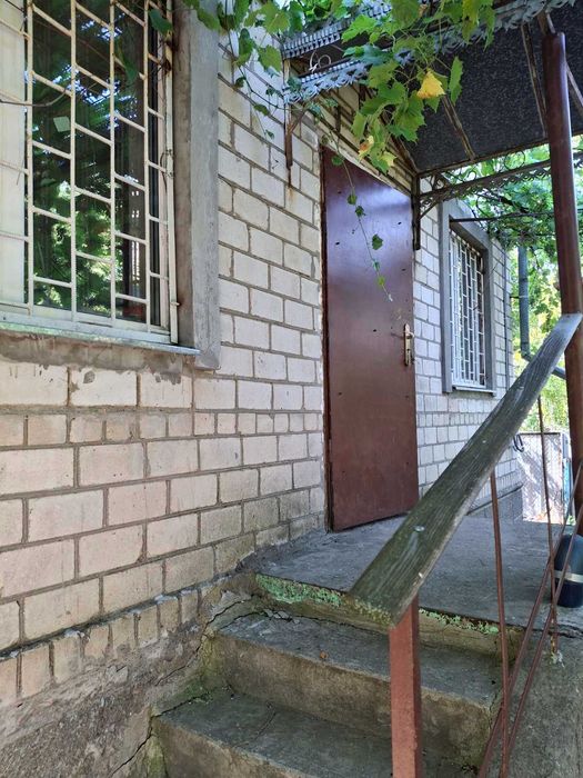 Продам крепкий дом в Нерубайском