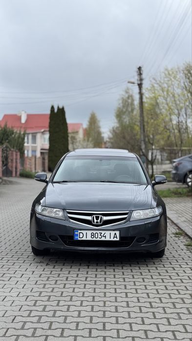Honda Accord 7 автомат газ/бензин