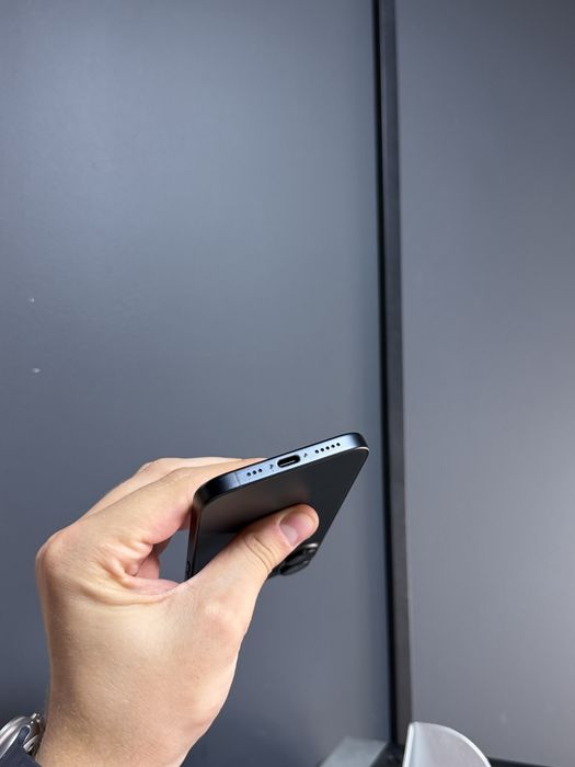iPhone 16 128Gb Black