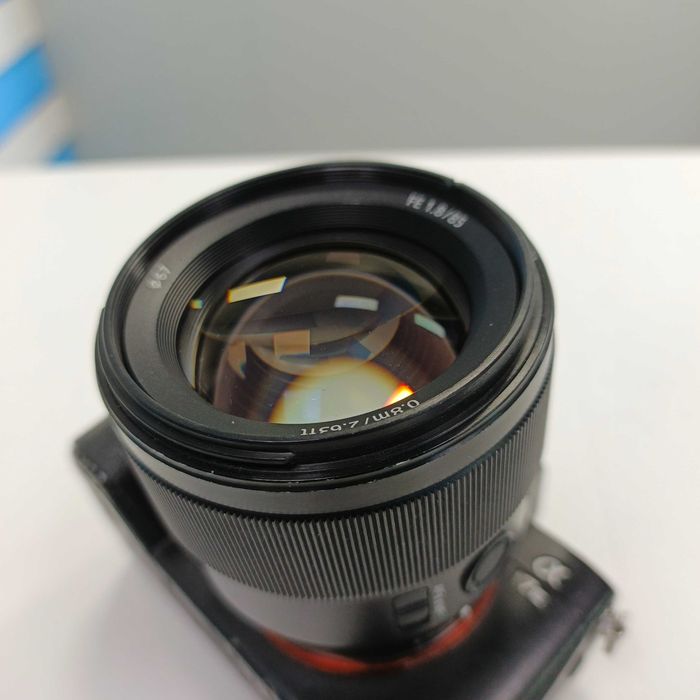 Фотоапарат Sony Alpha A7 III (ILCE-7M3) + об'єктив Sony FE 1.8/85