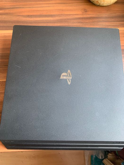 Playstation 4 pro stan bdb soft 12.02