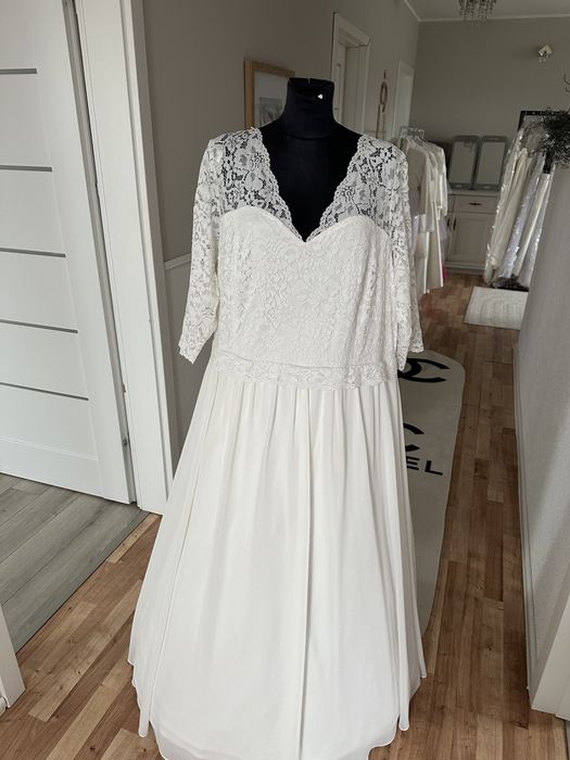 Suknia ślubna 54-60