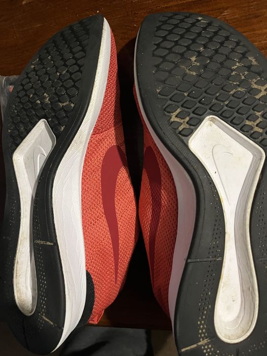 Кросовки NIKE в дуже гарному стані
