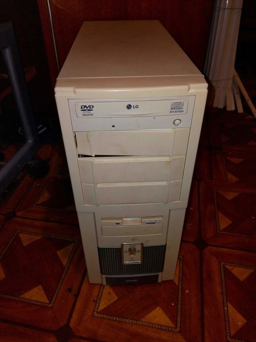 Продам старый корпус  на пк