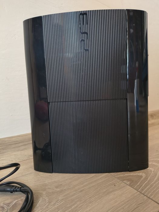 Przerobiona Playstation 3 Super Slim 500GB 4K PRO MOD HFW 4 92 HEN zestaw