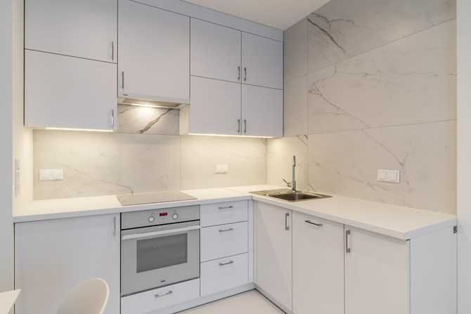 Komfortowy apartament z balkonem, 38 m²- Wolska 45, blisko st. metra, BRAK PROWIZJI - Widok 6