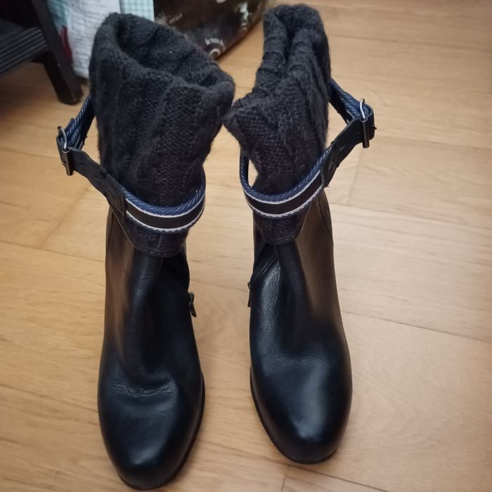 Botins Tommy Hilfiger de salto alto