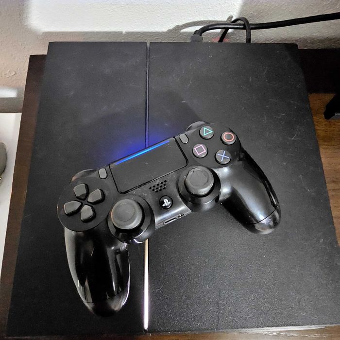 PlayStation 4 1TB