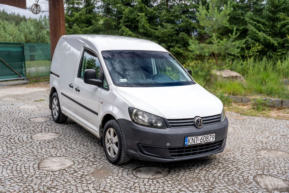 Volkswagen Caddy Furgon (Van) / 1.6 Tdi 75Km / Manual  / Salon Pl