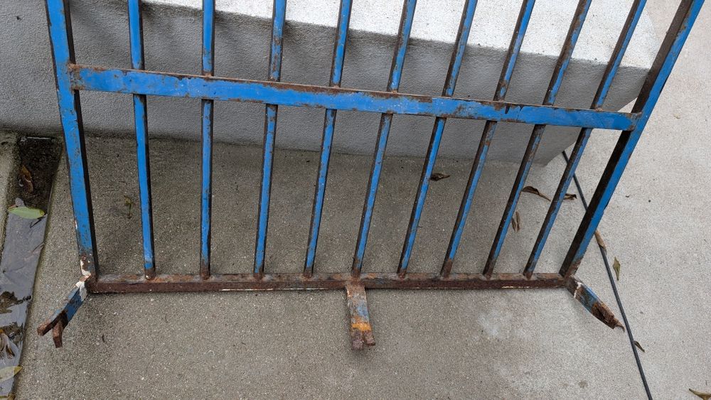 Antiga grade de janela