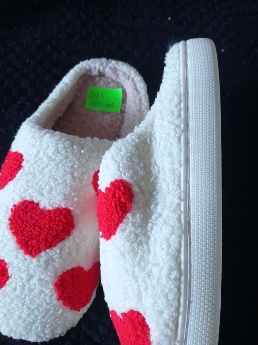 Угі чобітки кімнатні,тапочки