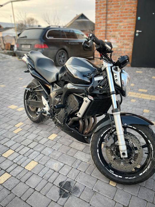 Продам fz6 naked