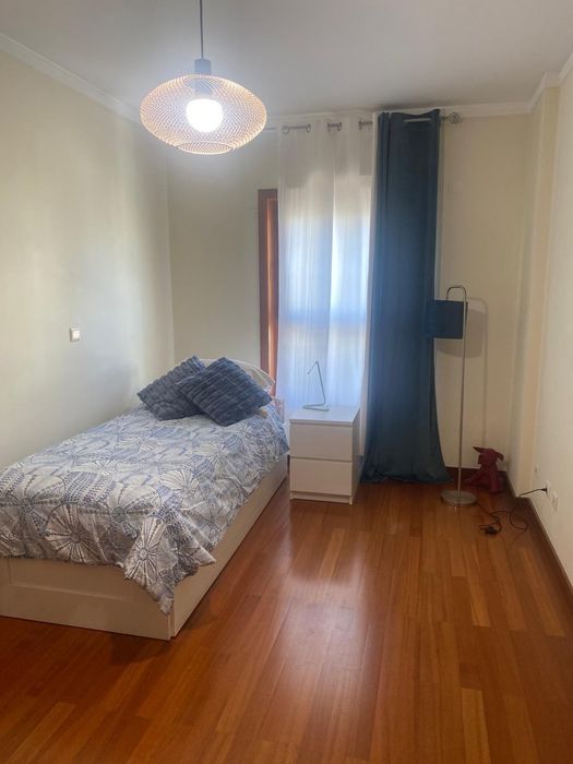 Cama solteiro com extensão para cama de 160