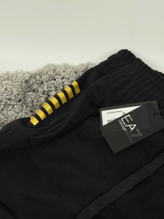 Спортивні штани Emporio Armani арман
