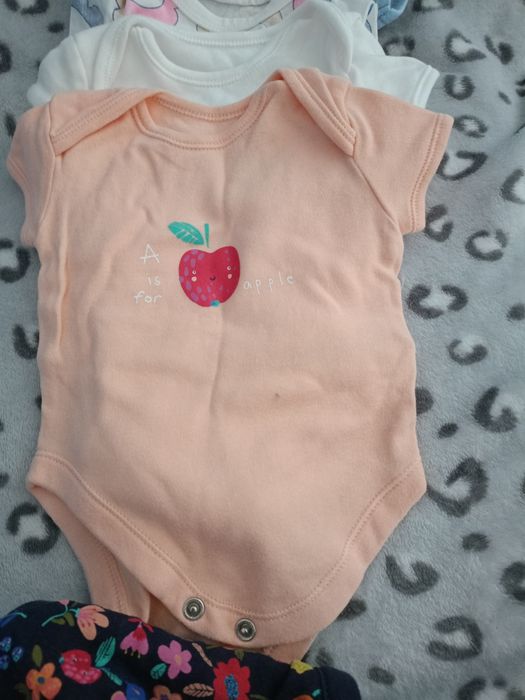 Body paka 9 sztuk rozmiar 56 krótki rękaw  George