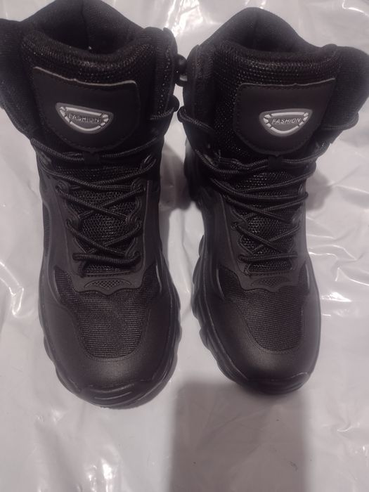 39р./25 см. Весняні демісезонні черевики хлопчику підліткові