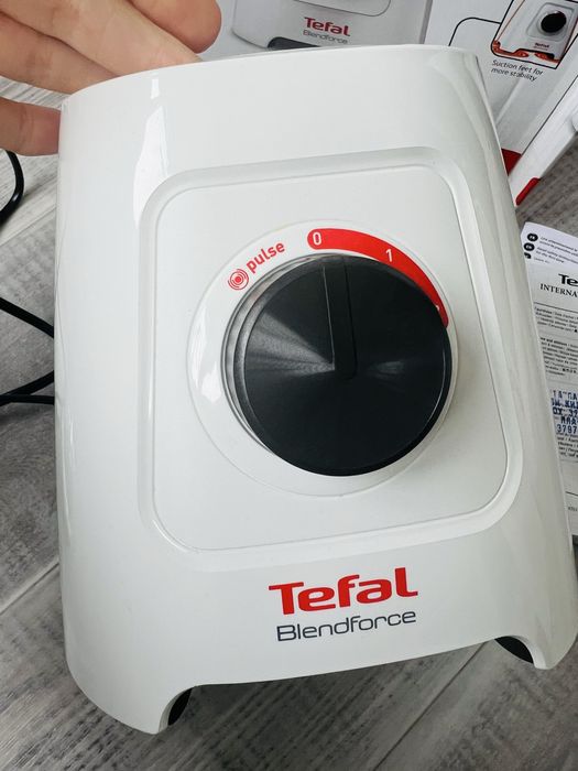 Блендер  tefal blendforce
