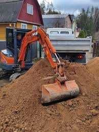 Продаж Бетонні кільця Доставка круги Вигрібна яма Копання септика Копка вигрібних ям Під ключ Траншеї Люки Труби