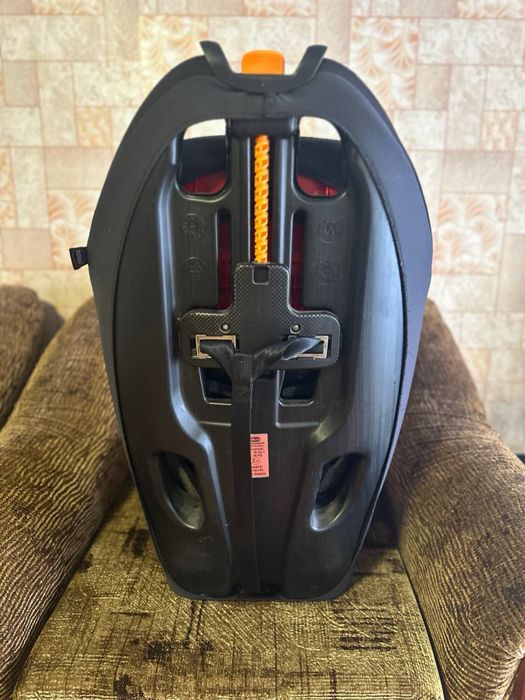 Автокрісло Chicco Gro-Up