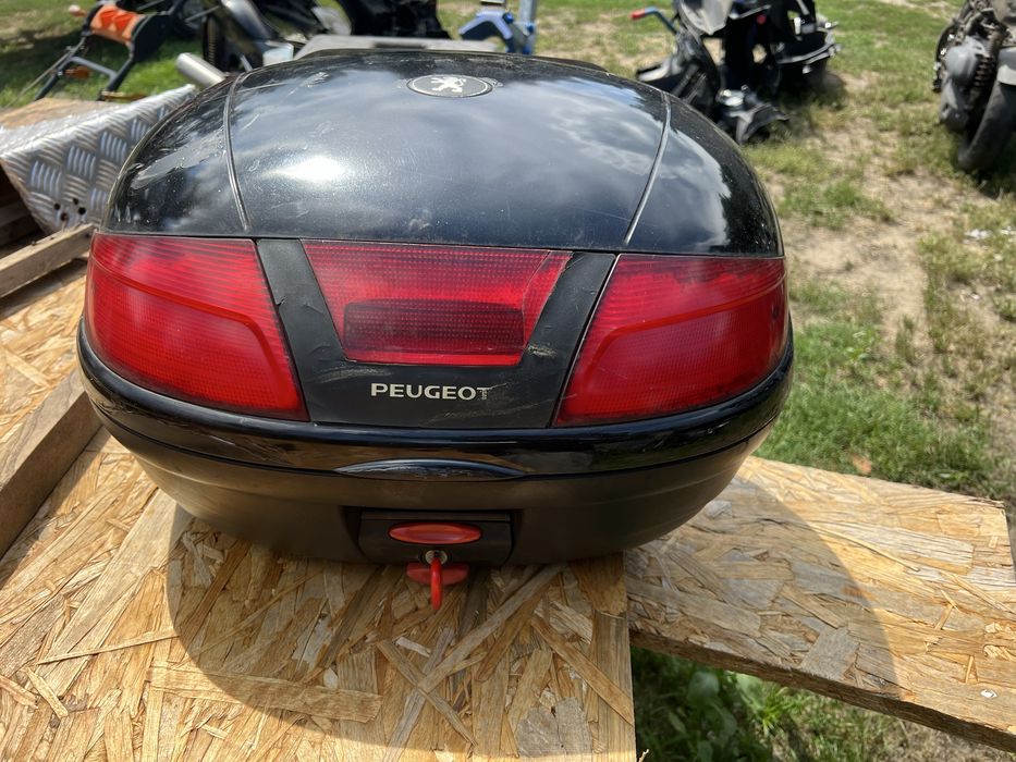 Peugeot satelis 125 stelaz z kufeem