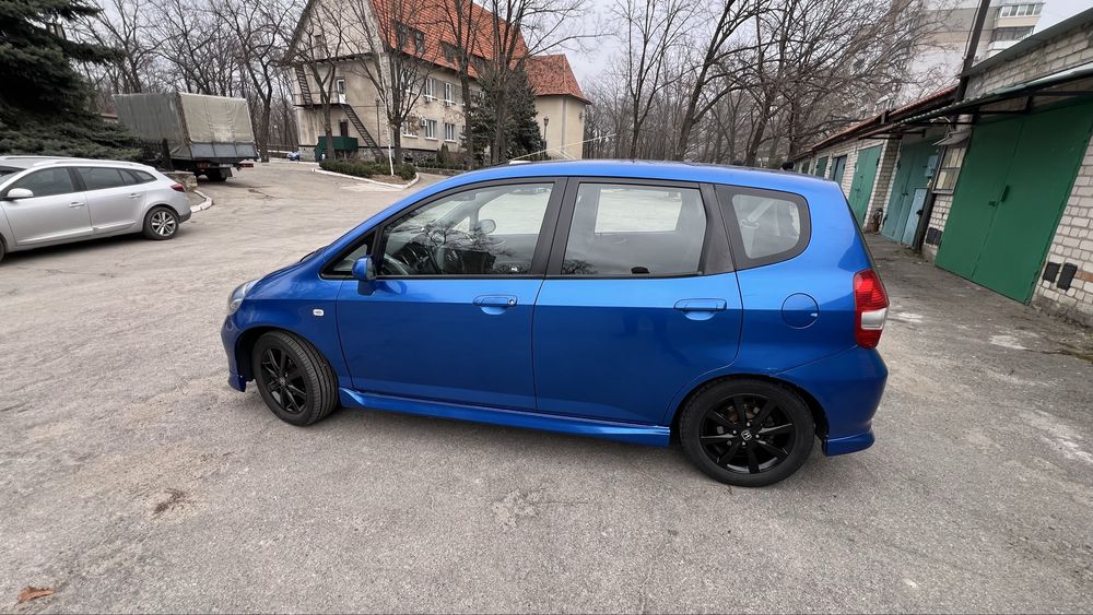 HONDA JAZZ 2004 VIN JHMGD17904S207991 фото оголошення 4 з 17