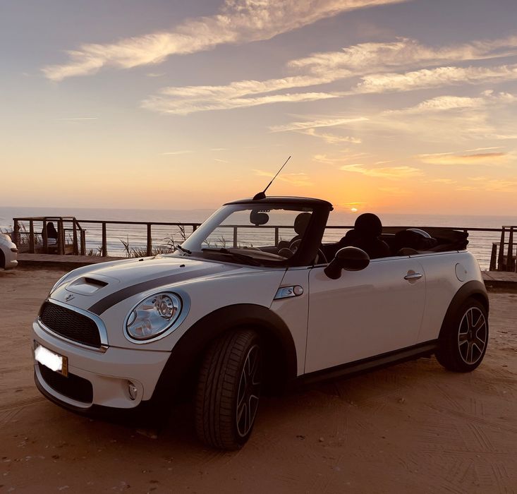 Mini Cooper S Cabrio - Automático Baixa Quilometragem - Sempre Garagem