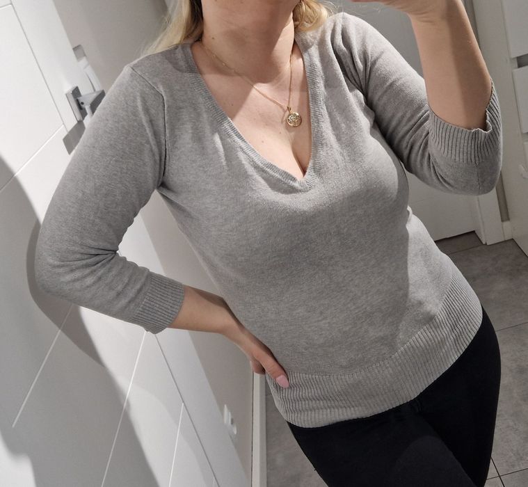 Sweterek szary S