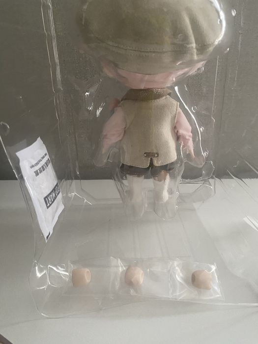 POP MART  Dimmo Gentleman Series