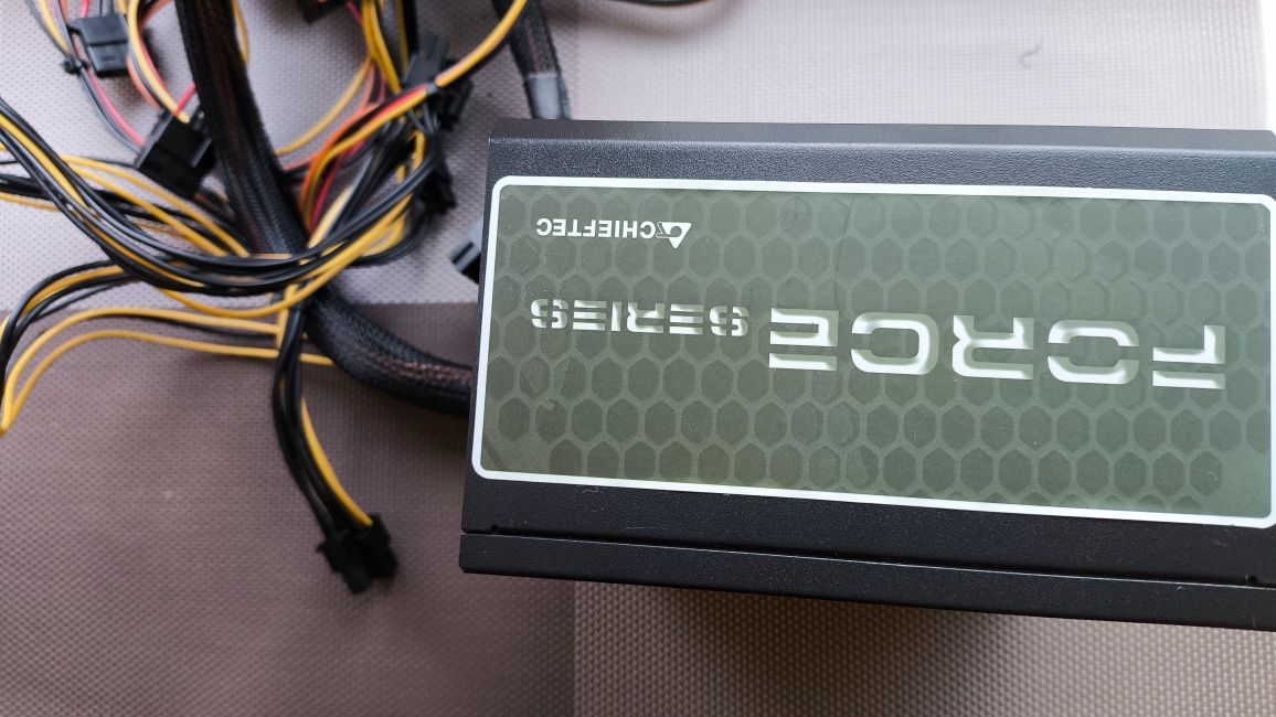 Блок питания Chieftec Force CPS-650S: 1 550 грн. - Комплектуючі та ...
