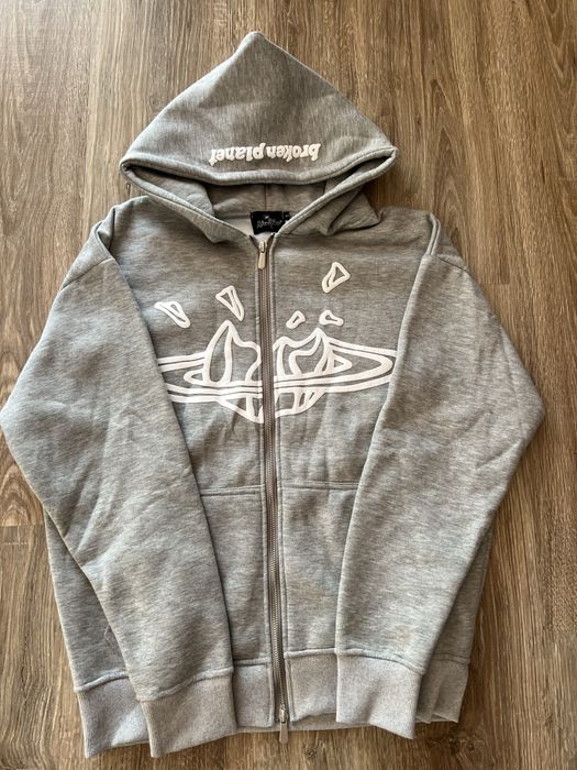 Кофта broken planet