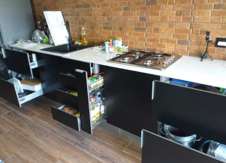 Mobiliario Cozinhas, Roupeiros Salas Wc. Aproveite!