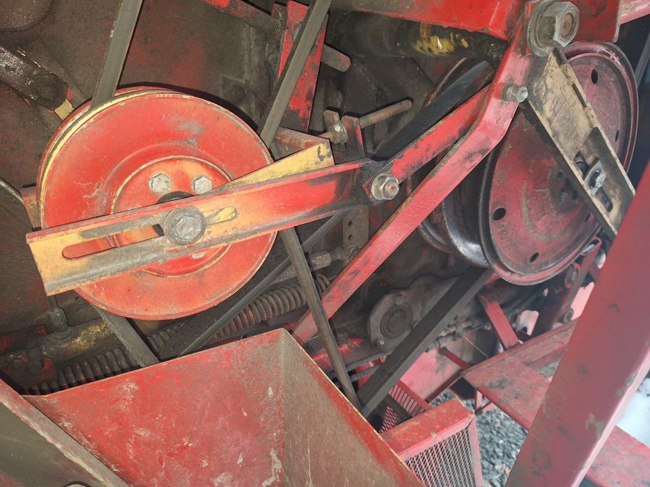 Комбайн Massey Ferguson 20 XP