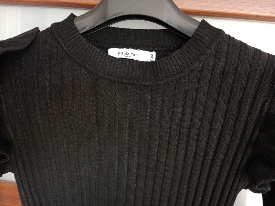 Sweter damski XS S 34 36 falbana rękaw stan bardzo dobry czarny prążek