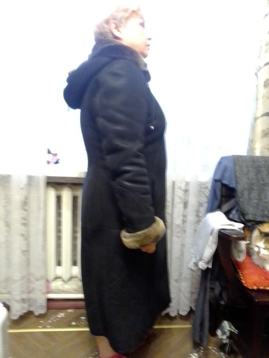 дубленка натуральная с капюшоном