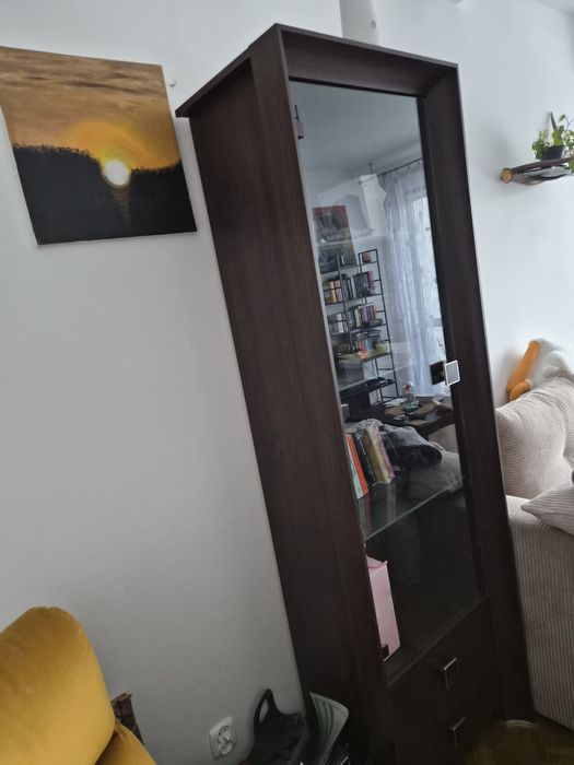 Szafka przeszklona