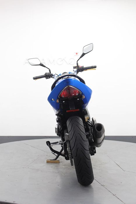 Suzuki GSR 250 (2 циліндра, інжектор)