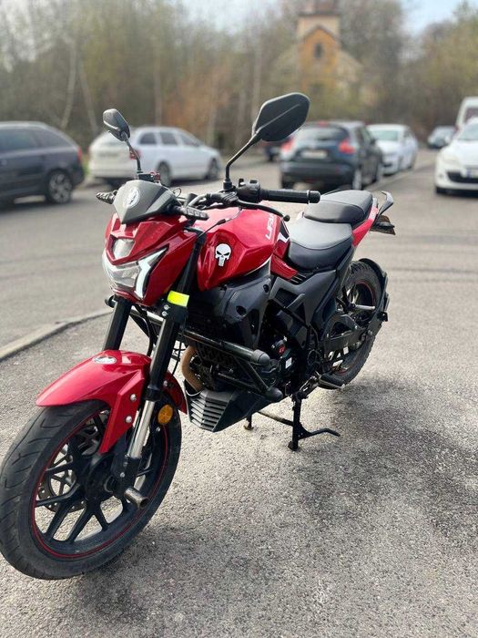 Продам Lifan SR220