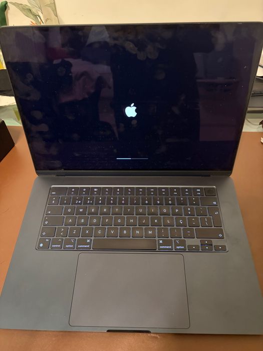 MacBook Air 15” Apple M2