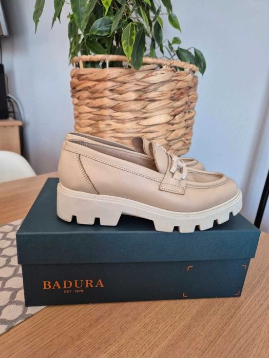 Loafersy Badura, 36