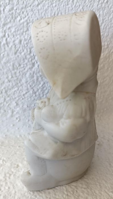 Paliteiro biscuit Germany com colagem no pescoço