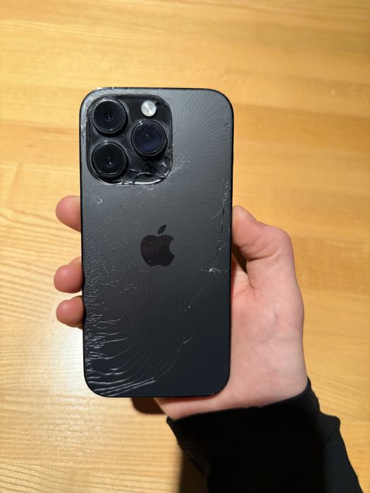 iPhone 14 Pro 128Gb – Pęknięty tył, 100% sprawny