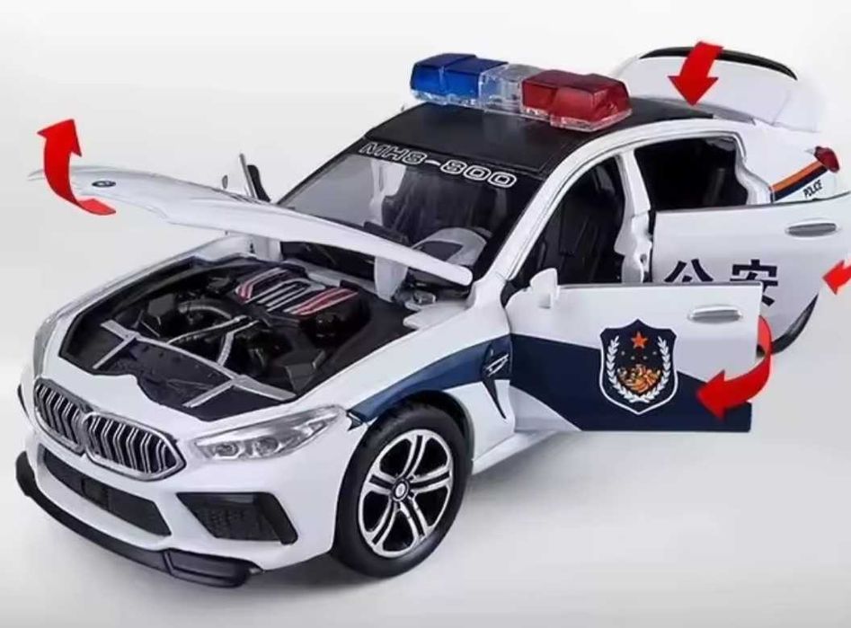 Metalowy model samochodu BMW M8 Police. samochód bez pudełka