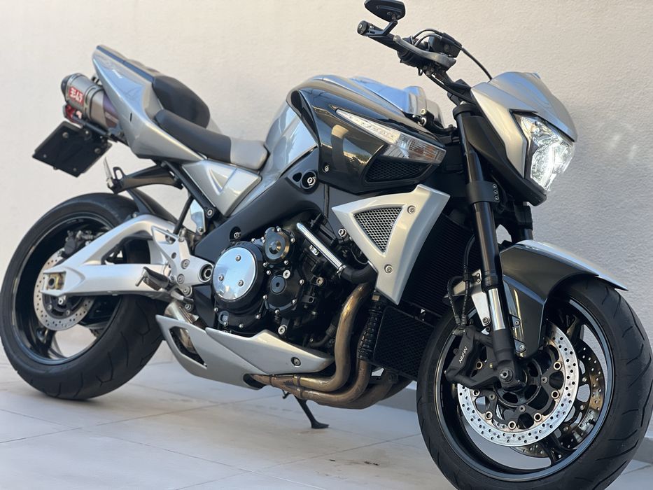 Suzuki B-King 1300